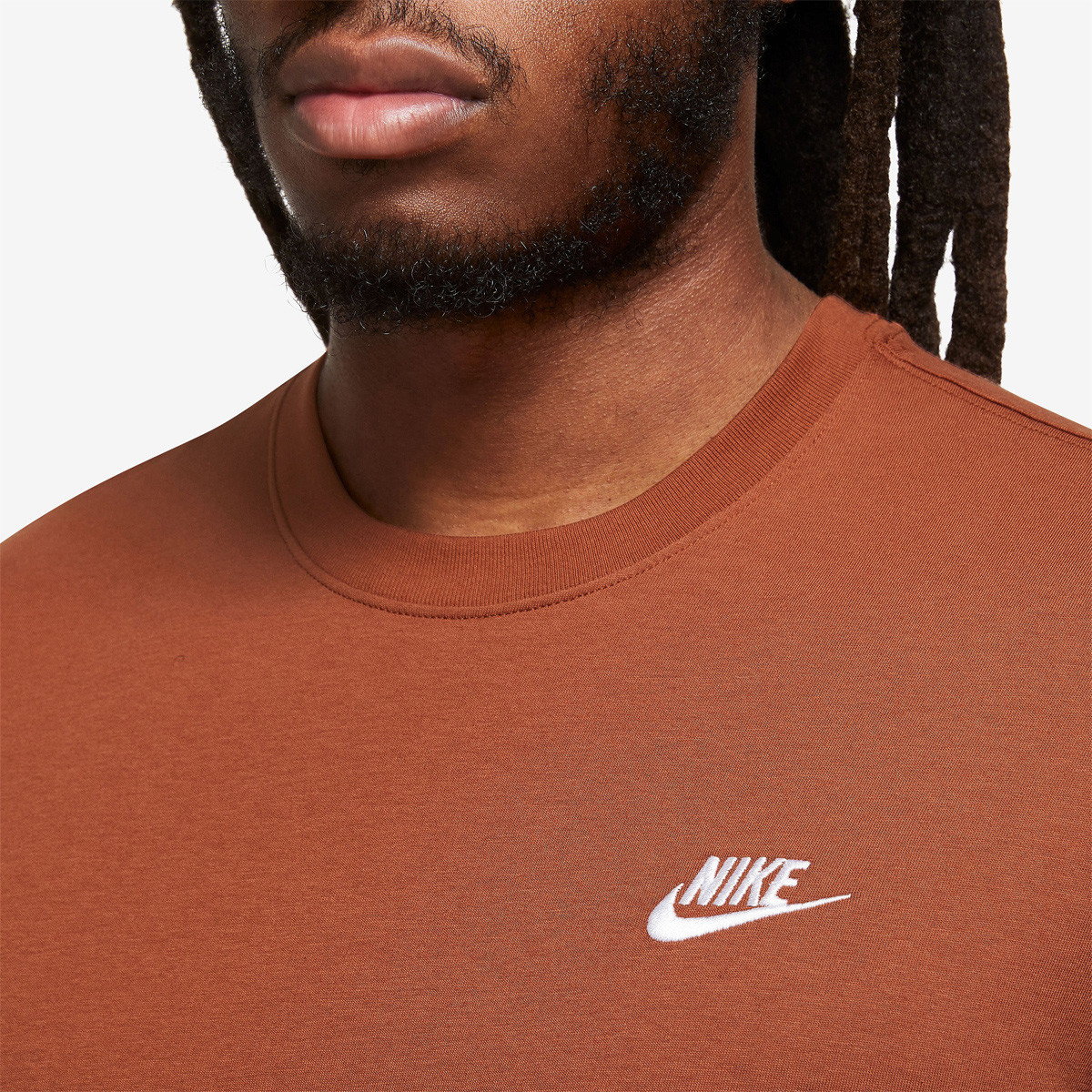 Camiseta Nike Sportswear Club Marron 